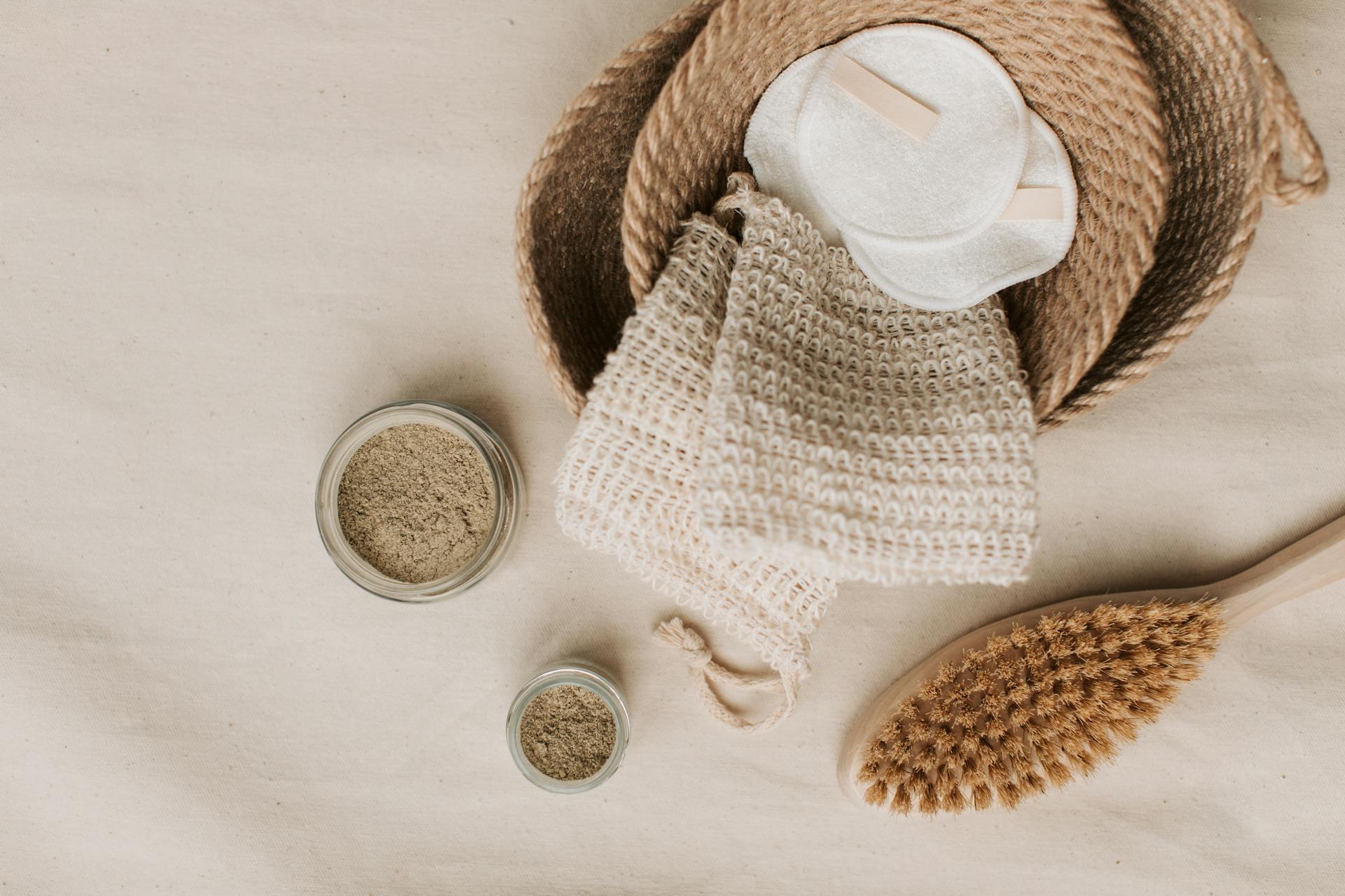 Natural Exfoliants & Body Scrubs